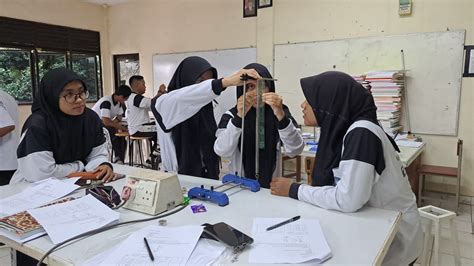 Anak Sma Ngentod Didalam Kelas Cuan dari agen tentang koleksi pesta fakta penting image 4