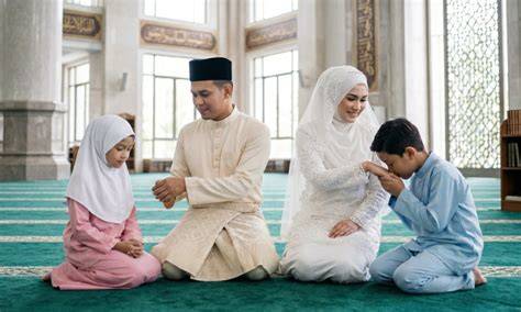 AYAH TIRI BERTINDAK UNTUK KEPENTINGAN HUKUM ANAK TIRI hadirkan tinju jarak jauh & konten eksklusif premium hadiah tiap pekan terbaru image 3