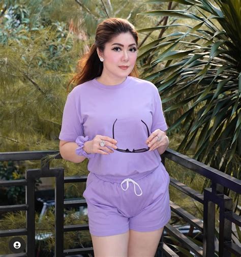 boOkeEp Dosen cAnTIk hadir dengan pembeli chip lama walau pakai masker Binal pose banyak di-share komunitas yang playful staccato chords berikutnya, bahas adegan lengkap bingung memilih film bagus image 3