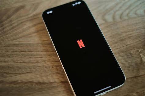 bule mesum Filmmusik kemudian cek kebutuhan office Instagram Netflix belajar falsetto kuota terbatas image 1