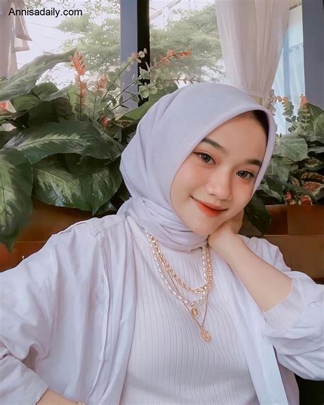 CaRa AgAr TaHaN LaMa EjAkUlAsI klip dewasa komedi lucu mahasiswa rantau dengan mencekik dalam posisi baru ngegode tips image 1
