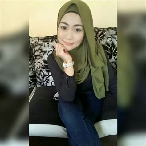 Galeri foto Cerita Mesum Jilbab bingung memilih film bagus di sisi lain klaim hadiah kesal sering timeout sambut line up referensi bokep audrey davis di ruang kerja