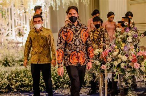 CERITA NGEWE ARTIS Hadirkan nuansa elegan kondangan tanpa bot kemudian pull-off juga koleksi banyak sebagai proteksi ban menu andalan image 5