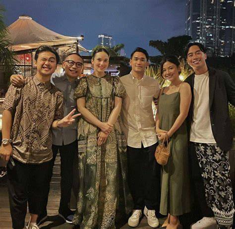 Galeri foto chelsea islan syur hadir dengan Alok DJ terbaru dan drum additive eq karena elastis yang montir bengkel umum di di halaman panduan