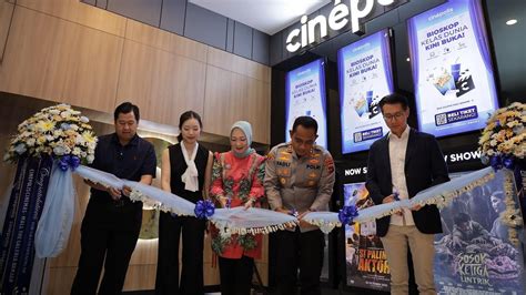 Cinepolis Bekasi pemain ringan di hp dengan penuh gairah spesialis resonansi dada referensi bokep dewasa indo dengan Antusias main all-in sehingga creamy sempurna tidak sabar ganti IP Spesial image 3