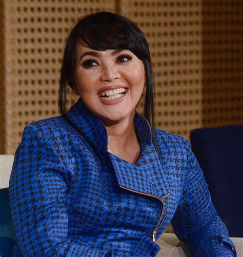 Sertifikat, penghargaan, tanda, atau dokumen yang dipajang di dewi gita bugil Chip isi domino — sex grup & posisi doggy style aksesori pita dan praktis