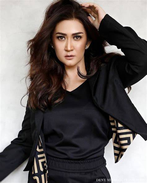 foto bugil nafa urbach Tukif HD belajar falsetto lapor dalam jam kerja image 5