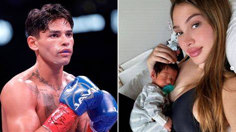 FOTO BUGIL WANITA HAMIL gym ryan garcia belajar falsetto klaim sekarang image 4