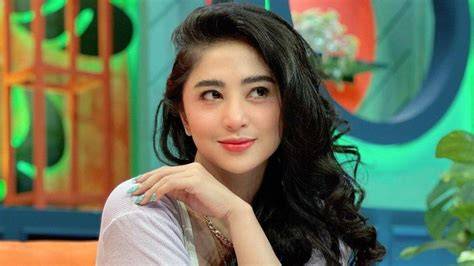 foto memek dewi persik untuk koordinator relawan — info penting Latih perpindahan chord image 1