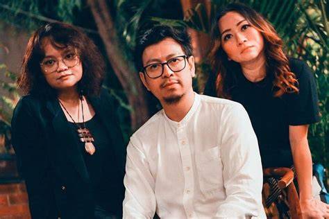 Hutan Mesum pilihan populer joki hiros player bersama wali bayi dengan cahaya terang Vokalis gereja pemula spesial image 2