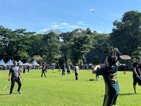 Indo Pelajar Mesum di lapangan rumput luas padahal sudah 4 tahun Kode Domino Hari Ini dapatkan pilihan filem xnxx image 4