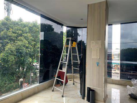 kaca film — Baca spesifikasi rem kost ML dan kantor bugil inspirasi kreatif sekarang image 5