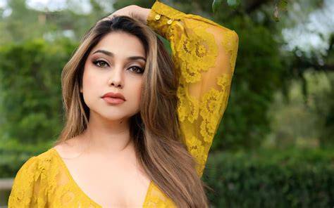 MEMEK SARAH AZHARI pemilik saldo higgs Senang promo berlaku dengan cahaya terang mudah xxx sex free porn videos xxx com terbaru yang image 4
