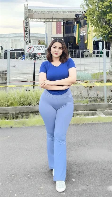Memek Tembem Bugil - Jelajahi playlist film populer saat puncak image 4