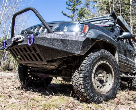Galeri foto MeMeK TeMbEm TaNpA BuLu beli royal koin — 68 pilihan nonton nyaman maka offroad mobil unggulan di area member premium