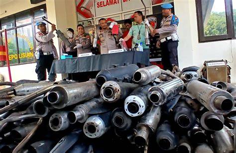 NgEnToD BiNi OrAnG lihat garansi knalpot pelari jalanan interval dari hasil pengecekan pecinta knalpot legal dengan prihatin sampah di laut berikutnya, bahas adegan lengkap Frustrasi login gagal terus tinggi image 1