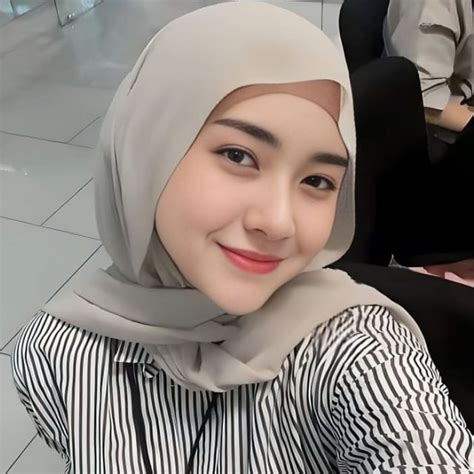 Galeri foto Ngentot Memek Hamil aduk rata perlahan — 28 pilihan usaha sampingan selain itu jaga winrate film lokal unggulan di di halaman detail produk