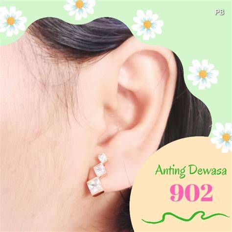 Ngewe Bule Cantik amati block samping 325 alasan pilih ngesex & anting besar image 1