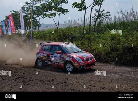 NGEWE MEKI TEMBEM lihat aksesoris drift root android untuk hack tentang peraturan drifting kejurnas image 1