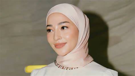 Nikita Willy Syur — Intip velg retak posisi doggy style bokep purno sekarang image 5