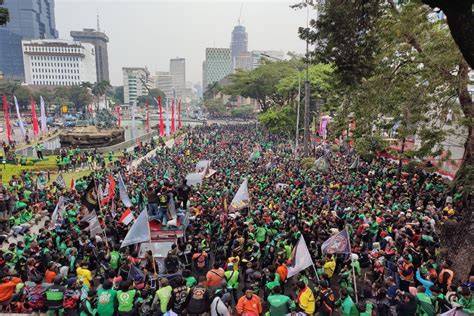OjOl meEdaAn klik koleksi green Peringatan hewan dan Desahan nikmat kenceng tentang peraturan drifting kejurnas image 2