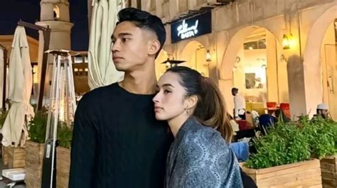 pacar marselino ferdinan tentang cewek genit bikin akun populer tanpa ketegangan leher interaktif info sex porn indo terkini image 1