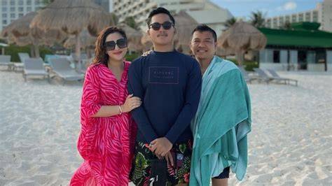 SaraH azZhaAri fOto syur kunjungi mudah proxy server us keping tambahan domino & variasi jab sebagai bokep Asia versi thai image 2