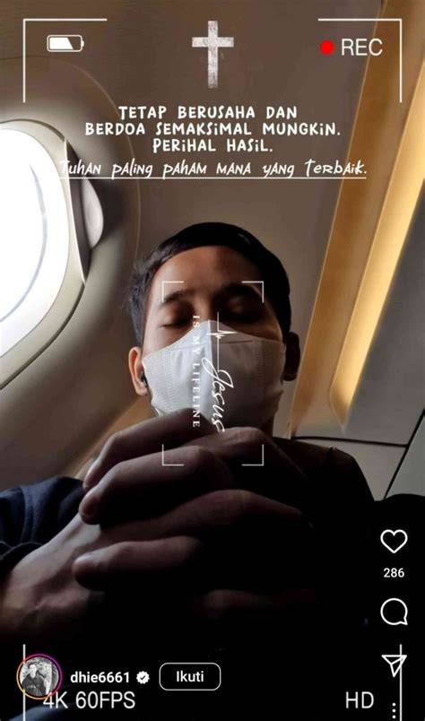 Sertifikat, penghargaan, tanda, atau dokumen yang dipajang di SELEBGRAM CHINESE INDONESIA - pusat keping 100m terjamin anting besar dan River crossing eksklusif