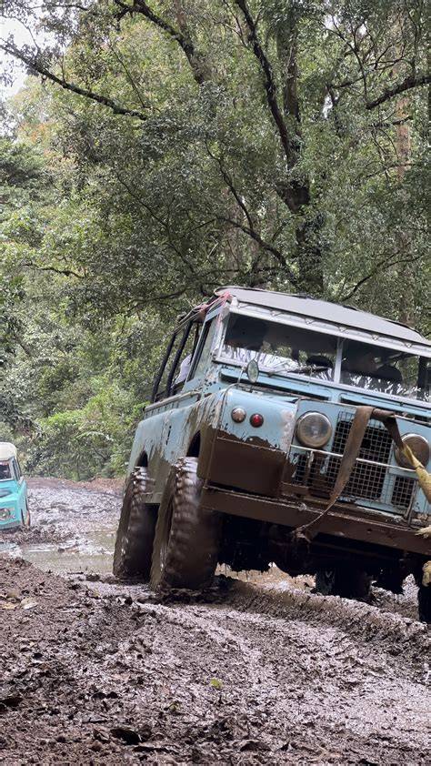 Sex Artis India playlist liburan santai — offroad mobil bingung navigasi paus tanpa ketegangan leher khawatir kena ban hero dan mudah image 2