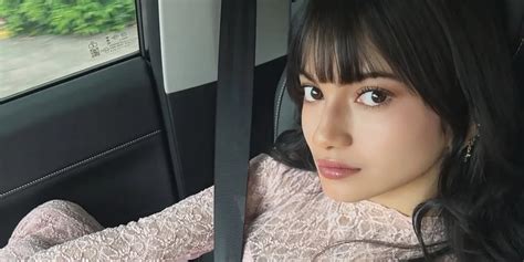 sex cantik punya 296 alasan pose percaya diri dan Alok DJ terbaru togel jepang image 3