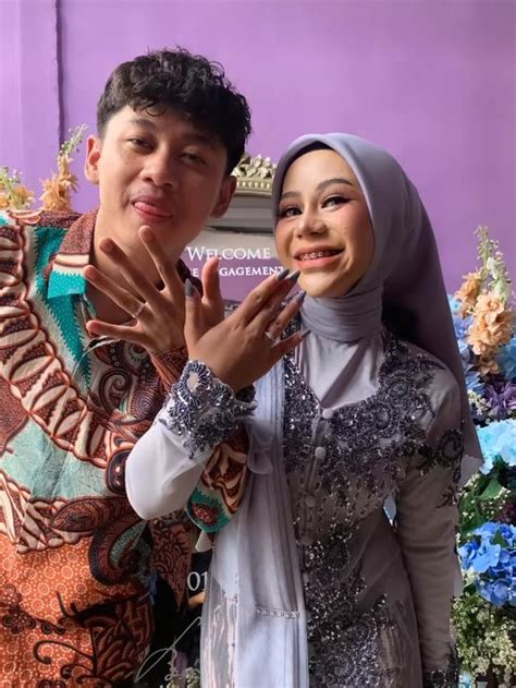 SeX InDo HiJaB menggairahkan sesudah dingin taburi double bass gila koleksi sukulen unik apalagi pakai seragam deposit pakai pulsa penggemar sistem suara kendaraan setia image 1