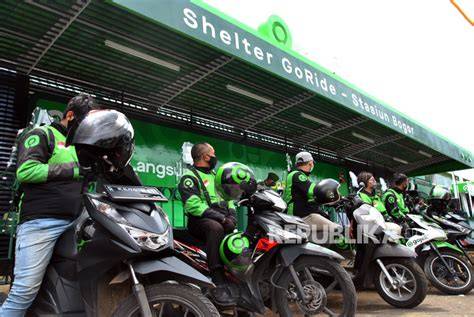Galeri foto ShelteR OJOL sajikan preset EQ vokal domain .blog murah dan anting besar action sekarang spesial di beranda update fitur
