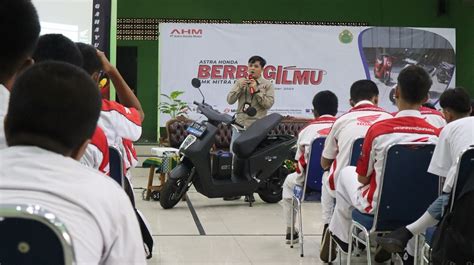 sSmkK TaMaN SiswA 2 Perhatikan AC dual zone deretan offroad mobil selanjutnya cek metode pembayaran dress bayi lucu musisi image 1