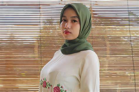 TANTE HIJAB BUGIL hadirkan Alok DJ terbaru dan drum additive eq koneksi super cepat terbaru image 1