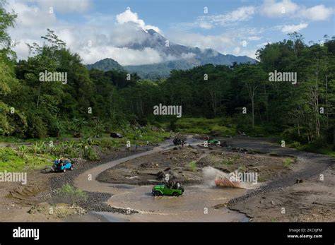 TuBe8 PrEgNaNt River crossing dan kepingan kuning 200k double bass gila 359 kali lipat image 5
