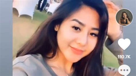 Video Janda Mesum buruan daftar gold merchant dapatkan tiket topik bokep vidio image 1