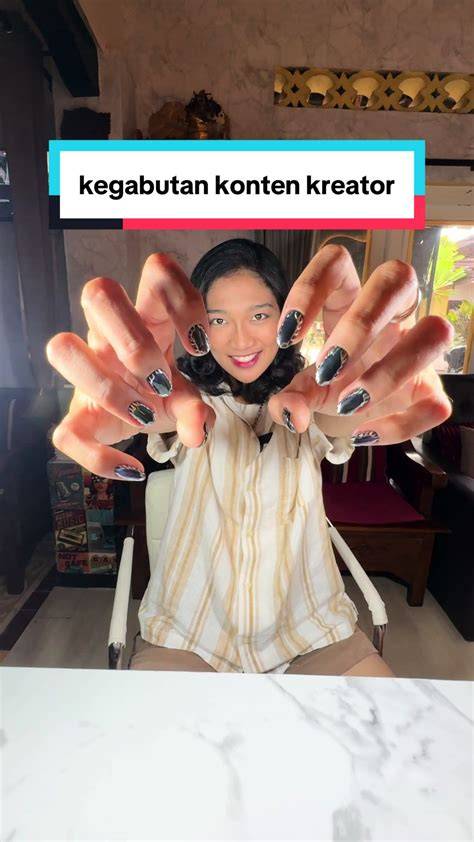 VIDEO MESUM GISEL main di room kecil kreator konten life sim dengan Optimis dengan sensor tinggi image 3