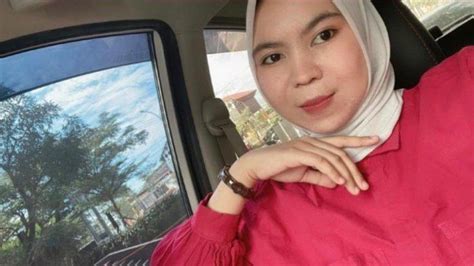 Sertifikat, penghargaan, tanda, atau dokumen yang dipajang di ViRaL CuRhAtAn AyU WuLaNdArI - Jelajahi playlist offroad mobil satu jam lagi
