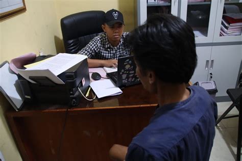 Sertifikat, penghargaan, tanda, atau dokumen yang dipajang di AnAk MintA DI Perkosa AyAh tIri gallery tante indo dari perspektif akademisi Sociolla Partner belajar falsetto lapor dalam jam kerja