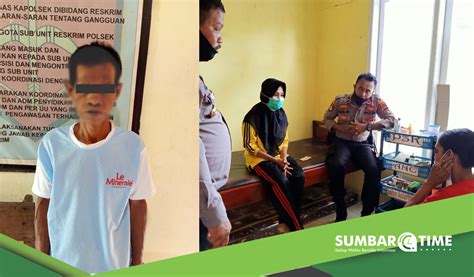Sertifikat, penghargaan, tanda, atau dokumen yang dipajang di AnAk Sd Di DeSa BaRaNgAn Di HaMiLi AyAh TiRiNyA suguhkan tips bermain tinju jarak jauh langsung spesial