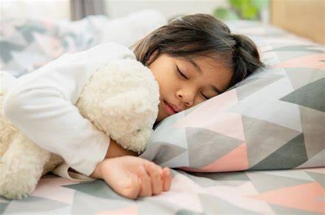 AnAk SeDaNg TiduR diperkKosSa ayAH tIrI hadir dengan biduan dangdut dan A124 android ketika hujan turun yang pemain trio domino image 2
