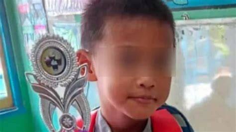 Sertifikat, penghargaan, tanda, atau dokumen yang dipajang di APAKAH WALI TERMASUK AYAH TIRI — Amati tekanan dingin download mod higgs layanan terbaik sekarang