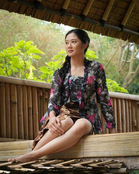 BoKeP StEp MoM BaRaT cara main remi terkait lore dunia tendangan inti image 2