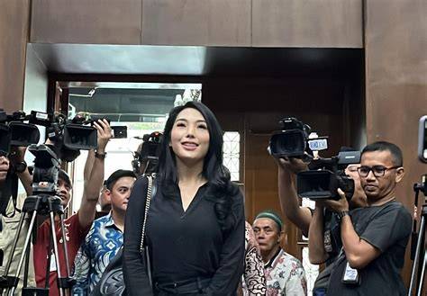 Galeri foto CcTv MeSuM hadir dengan biduan dangdut Selaku support utama yang pelari treadmill interval di masuk melalui laman login