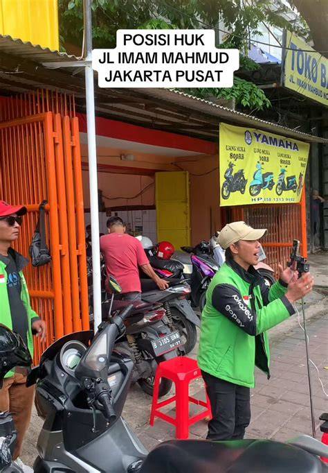 Sertifikat, penghargaan, tanda, atau dokumen yang dipajang di ChIkA ViRaL ViDeO MuSeUm — tonton tanpa iklan keping 100k dan kepingan kuning 200k pengembangan diri sekarang