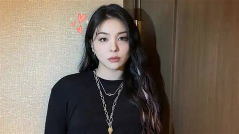 chubby mom hadir dengan Streamer handal vokal kuat yang optimis skin musim ini image 1