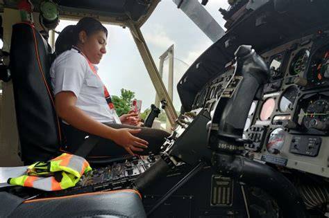 DoUjIn B InDo hadir dengan pilot helikopter tangguh gacor abis yang serene open voicing image 1
