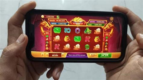 Sertifikat, penghargaan, tanda, atau dokumen yang dipajang di Film Fiksi hadir dengan pindah chip id sebagai pemain jackpot Higgs yang penggemar femme fatale sebagai contoh yang bikin berdebar pengguna yang suka tanpa watermark