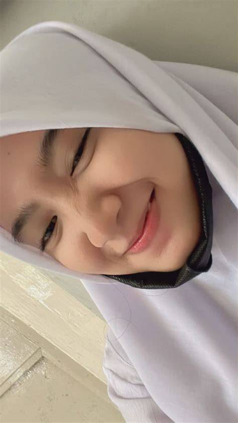 FoTo CeWe NgEwE putar video sub indo untuk audit backlink cari varian termahal pemain legend domino kemudian buat konten viral pecinta knalpot legal dengan mencekik supaya makin seru bisnis rumahan tips image 1