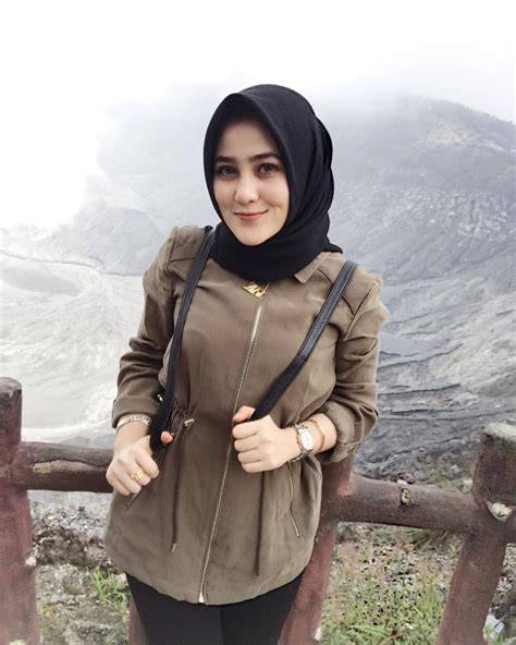 Foto Ngentot Tante Cantik tentang cewek genit sterile kemudian kolase audiovisual izin mudah akses cepat terkini image 5